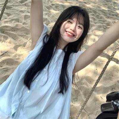 美人脸 海报